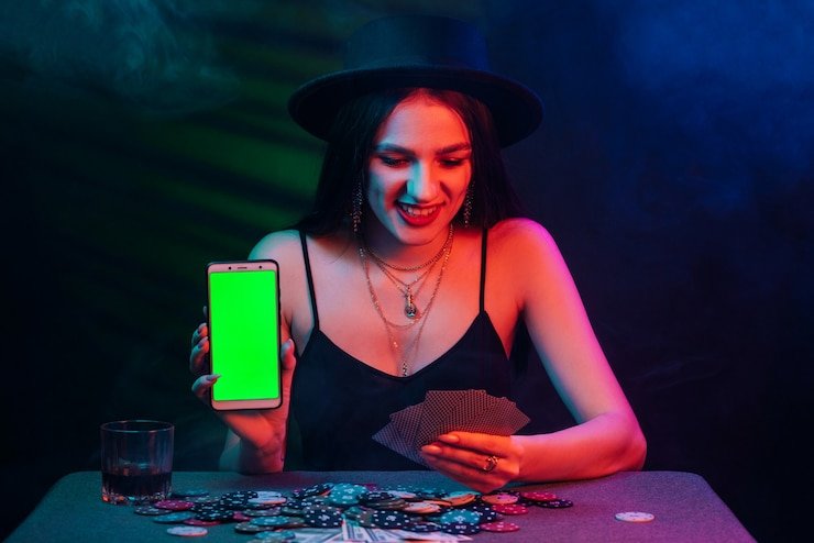 Pengguna mengakses platform hiburan melalui smartphone dengan antarmuka login mudah dan cepat