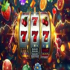 Mesin slot digital modern dengan animasi warna-warni dan tema futuristik